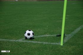 ¥Õ¥Ã¥È¥µ¥ë¥³¡¼¥È¡§Ê¼¸Ë¸©É±Ï©»Ô¤ÎAGUA HIMEJI¡÷futbol de salon¡Ê¥¢¥°¥¢É±Ï© ¥Õ¥Ã¥È¥Ü¡¼¥ë¡¦¥Ç¡¦¥µ¥í¥ó¡Ë